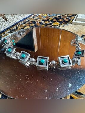 925 Sterling Silver Turquoise Cabochon
Bracelet - Oxidized Patina